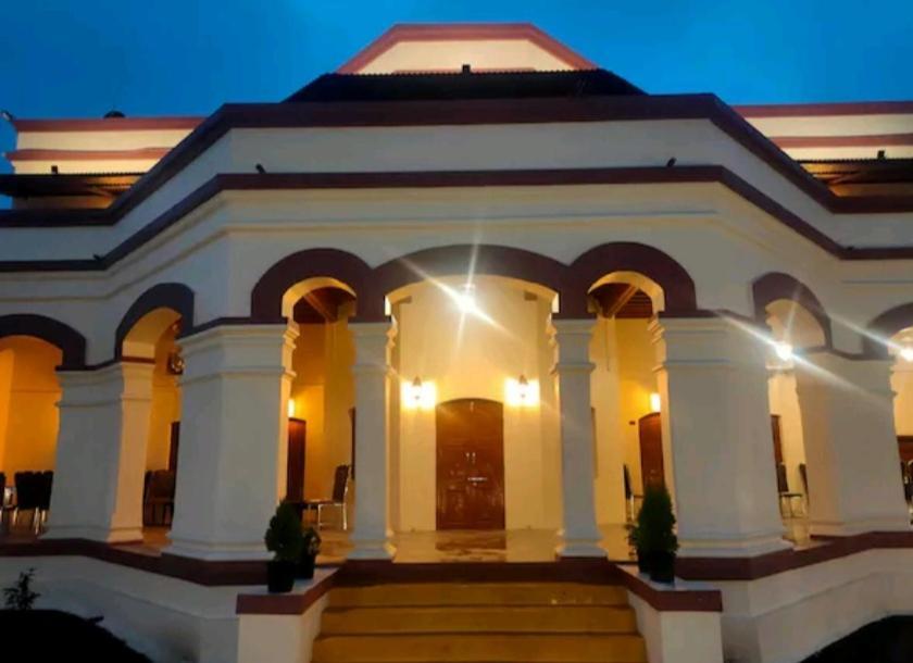 Hotel Ashirwad Junagadh Exterior photo
